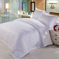 Jaquard white cotton set