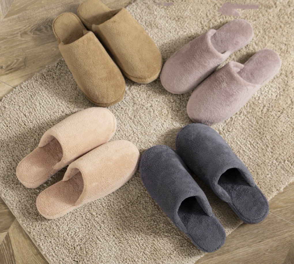Soft sole velvet indoor slippers