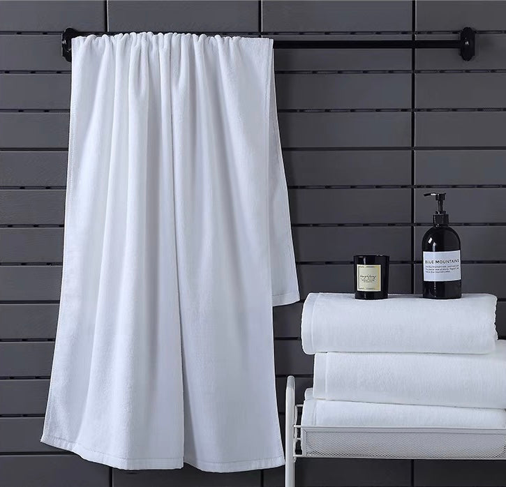 Plain white towel set