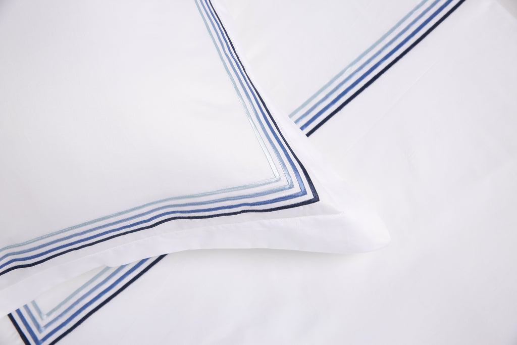 Embroiled duvet cover set with camouflage blue frames