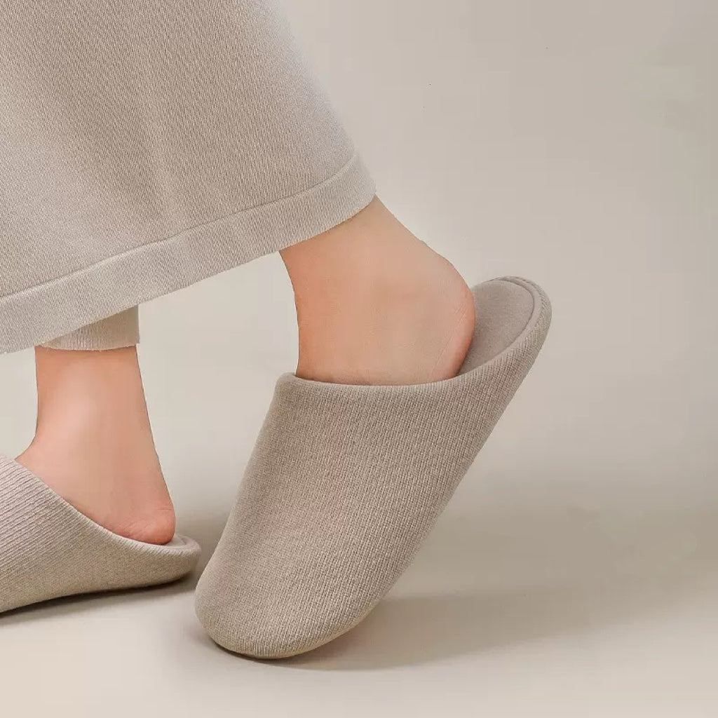 Japanese soft sole silent Indoor slippers